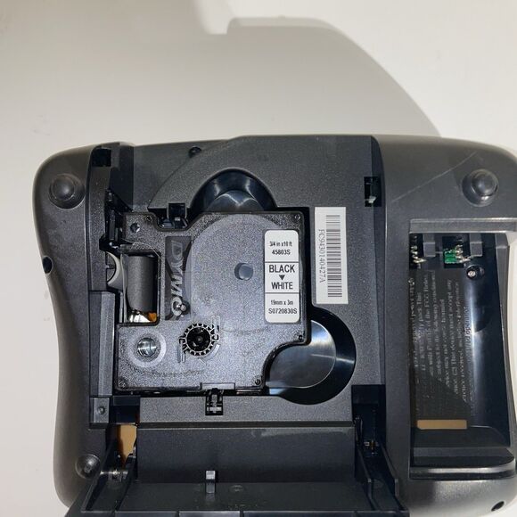 DYMO 1754488 LabelManager 360D RECHARGEABLE BATTERIES 2 Lines Label Maker New - Picture 8 of 8